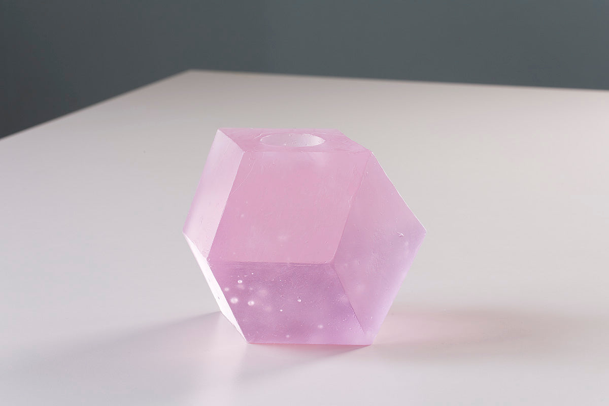 Angela Bulloch: Glasnost: Pink, 2020