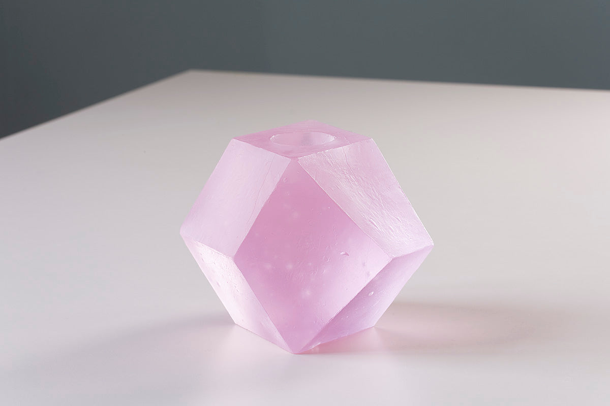 Angela Bulloch: Glasnost: Pink, 2020