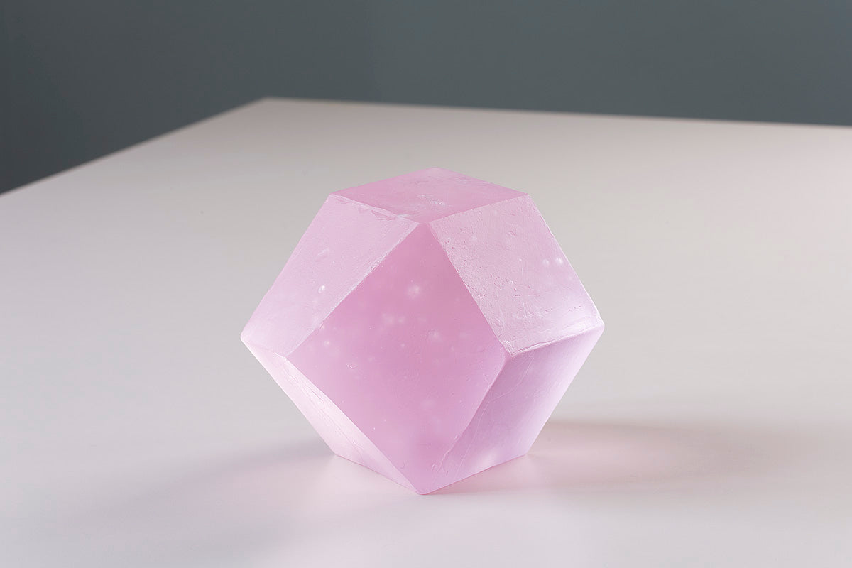Angela Bulloch: Glasnost: Pink, 2020