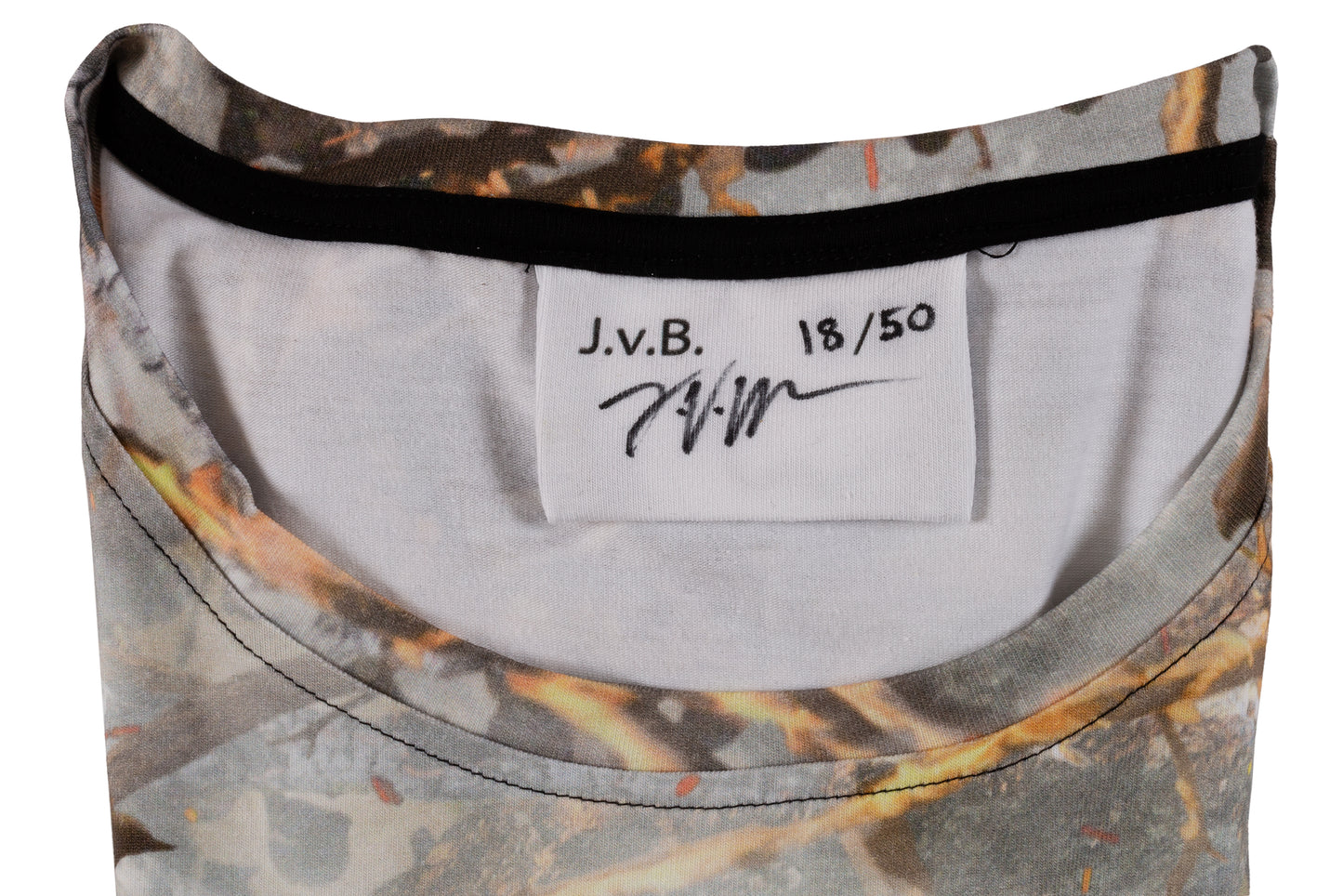 Julius von Bismarck: Feuer mit Feuer (Shirt), 2019
