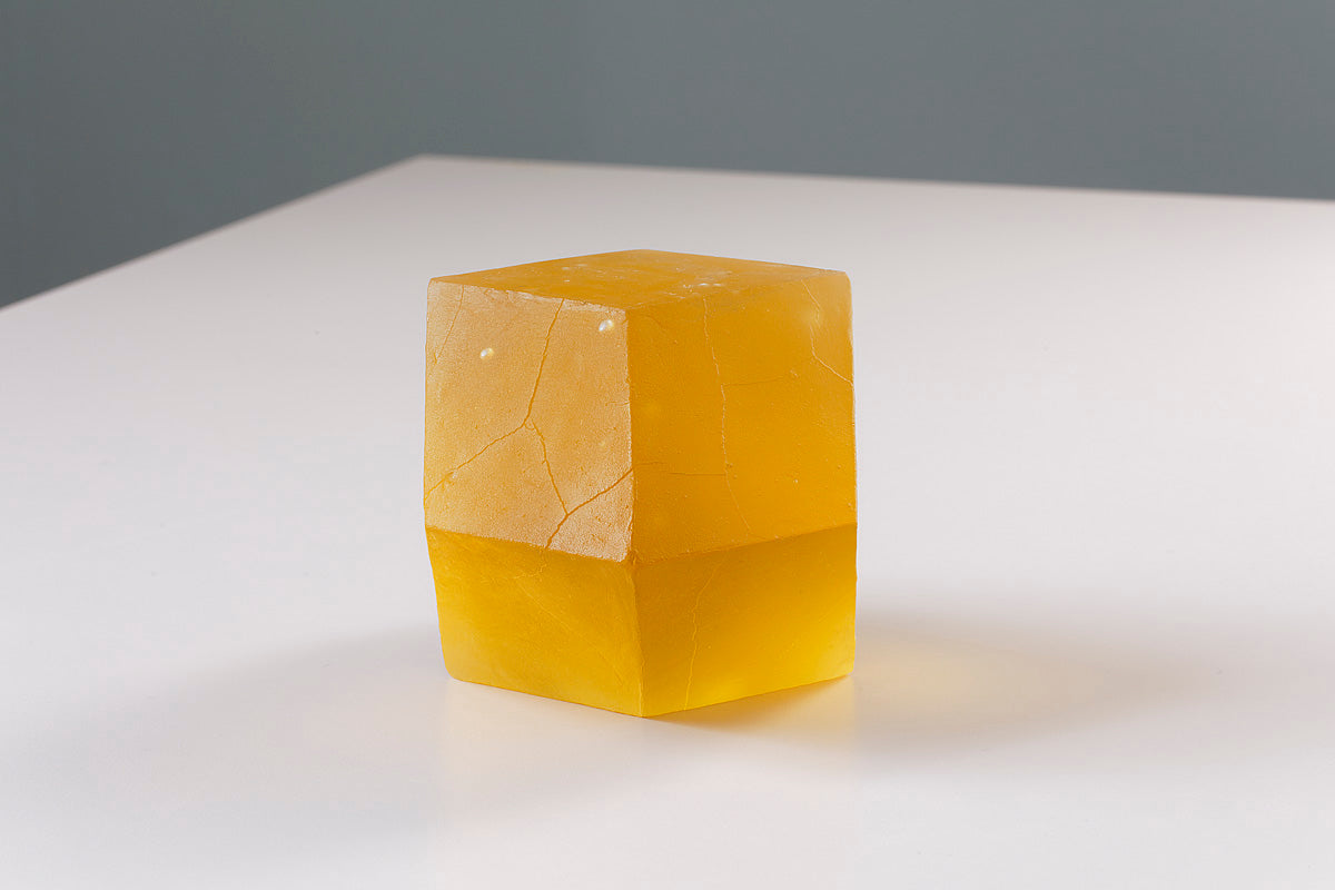 Angela Bulloch: Glasnost: Yellow, 2020